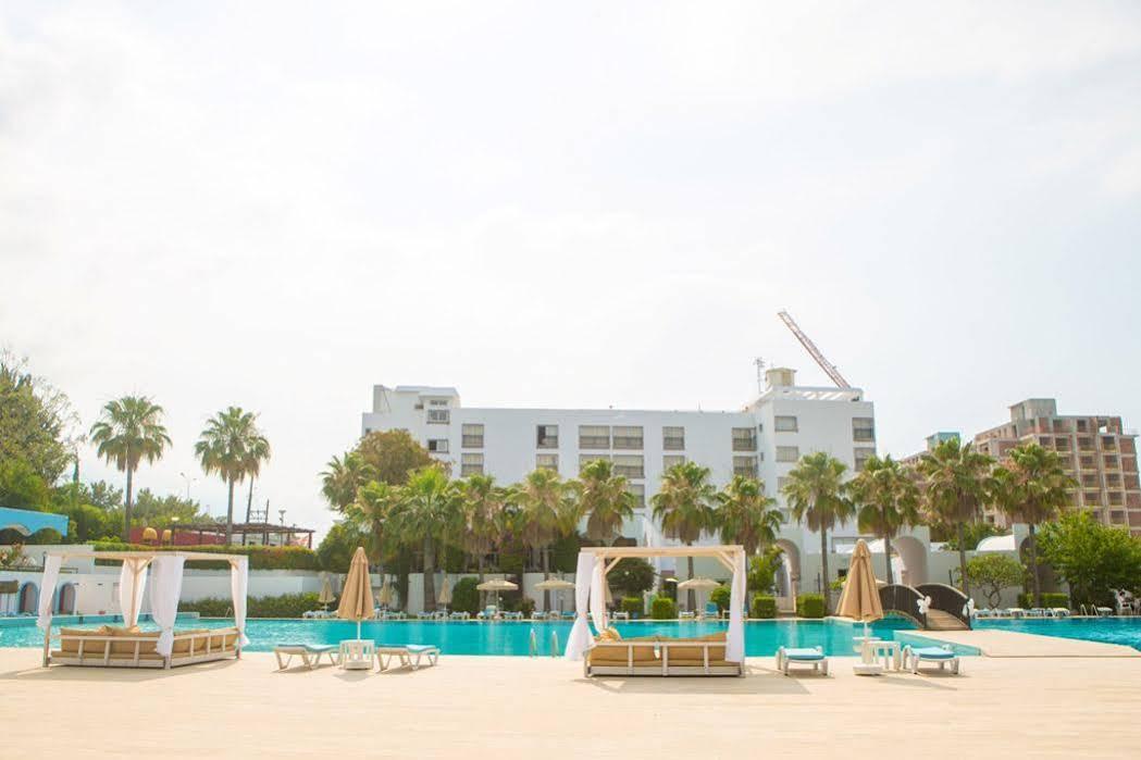 Uptown Bueyuek Anadolu Girne Hotel Luaran gambar