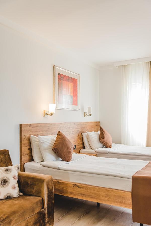 Uptown Bueyuek Anadolu Girne Hotel Luaran gambar