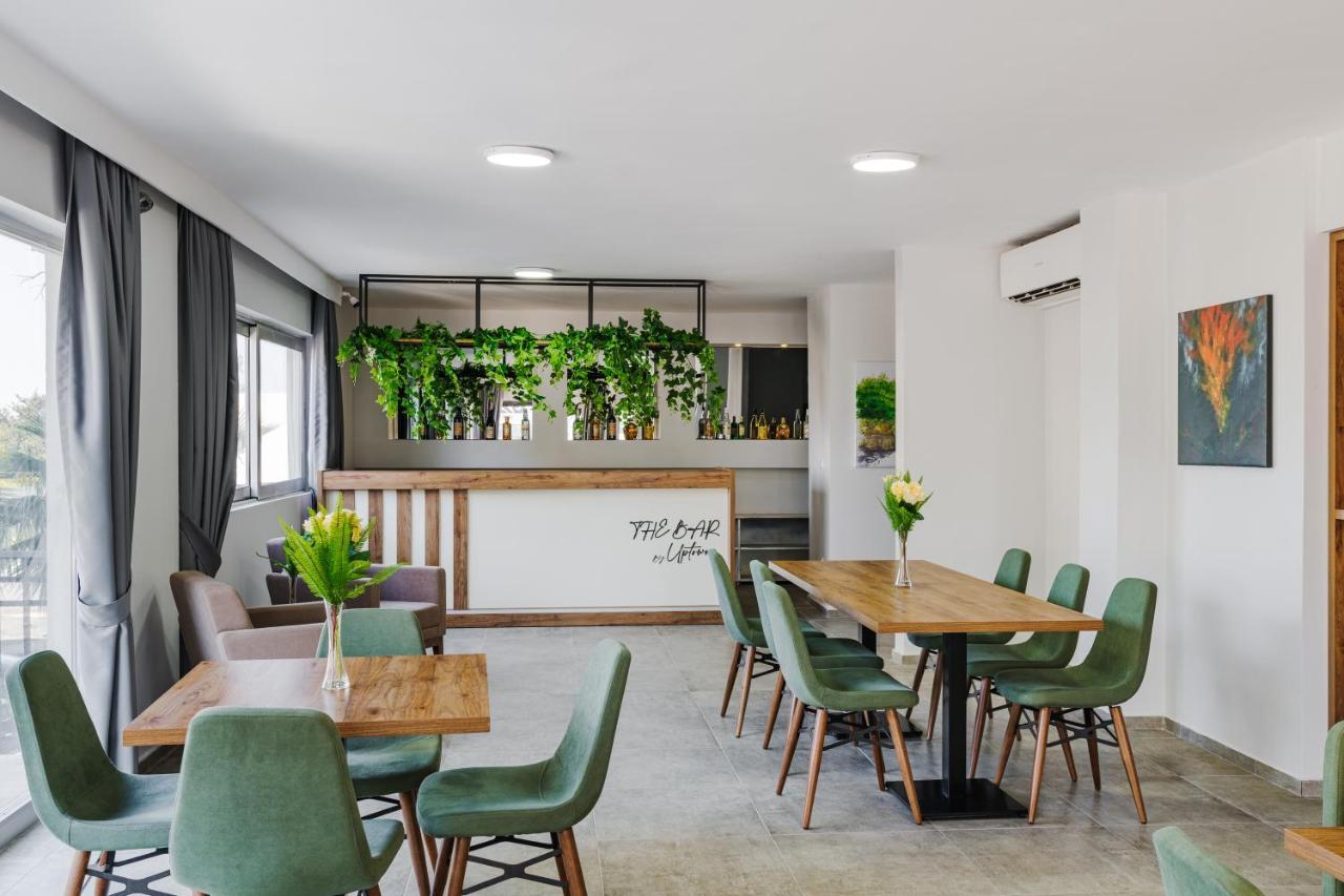 Uptown Bueyuek Anadolu Girne Hotel Luaran gambar