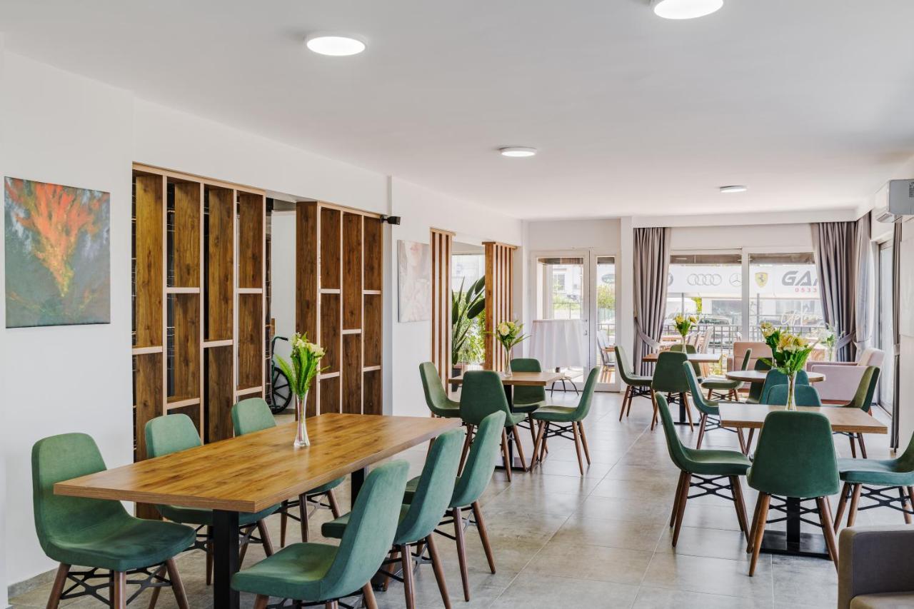 Uptown Bueyuek Anadolu Girne Hotel Luaran gambar