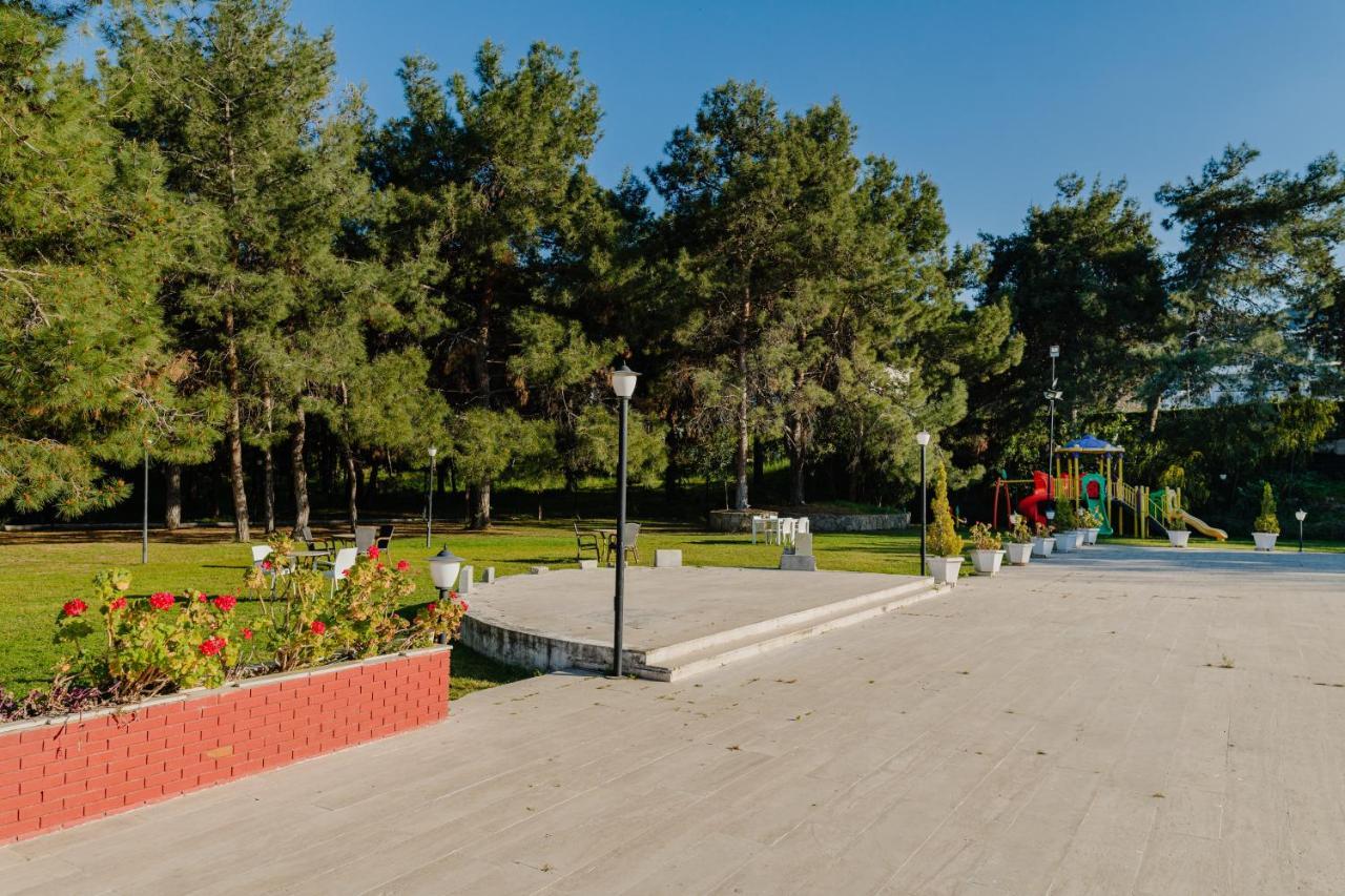 Uptown Bueyuek Anadolu Girne Hotel Luaran gambar