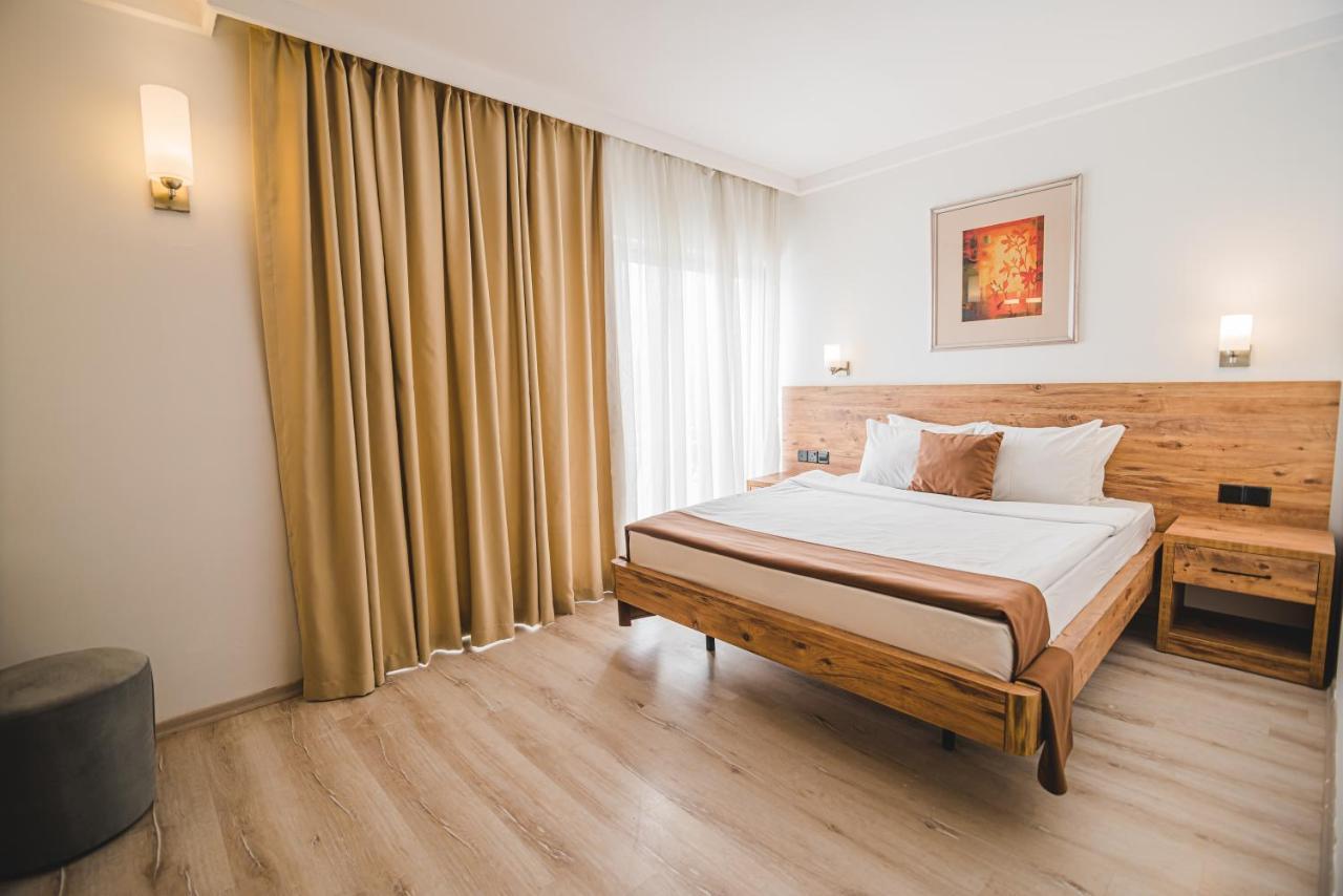 Uptown Bueyuek Anadolu Girne Hotel Luaran gambar