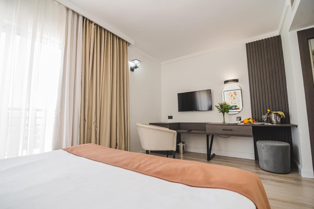 Uptown Bueyuek Anadolu Girne Hotel Luaran gambar