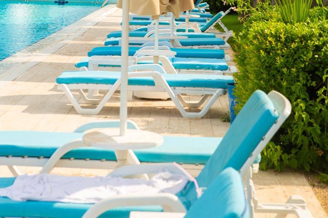 Uptown Bueyuek Anadolu Girne Hotel Luaran gambar